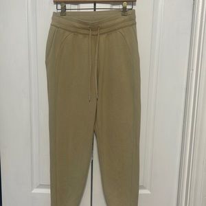 Lululemon scuba high-rise French terry jogger